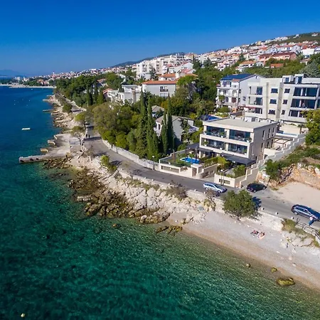 Front Fran * Crikvenica