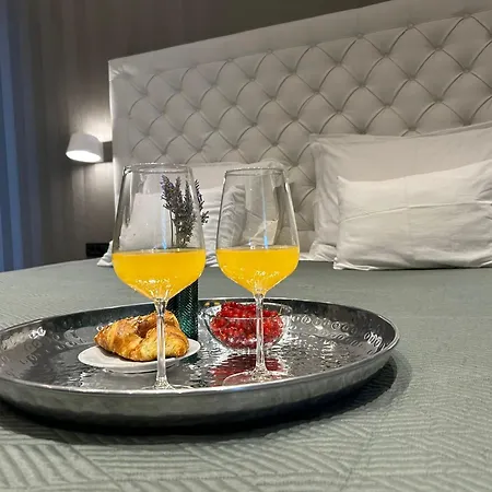 Front Fran 茨里克韦尼察